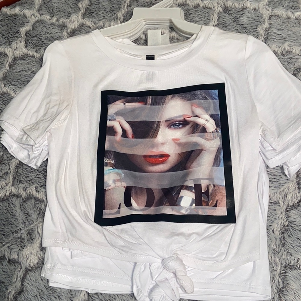 White printed with face crop top